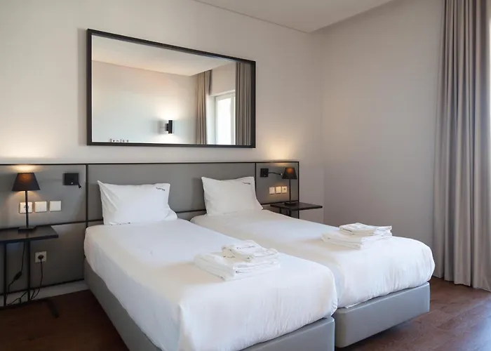 Flh Mercado Ribeira Grey Flat